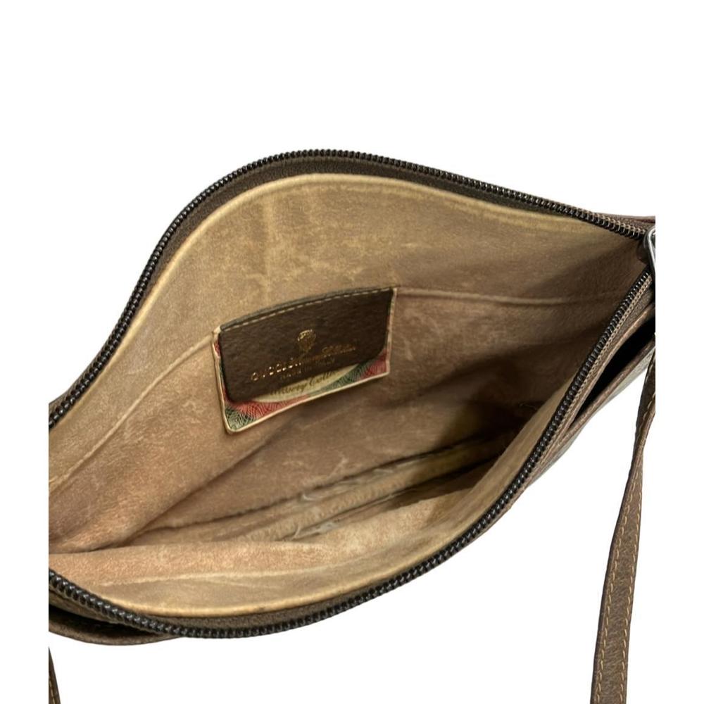 Gucci GG Crossbody Bag - Picture 3 of 10